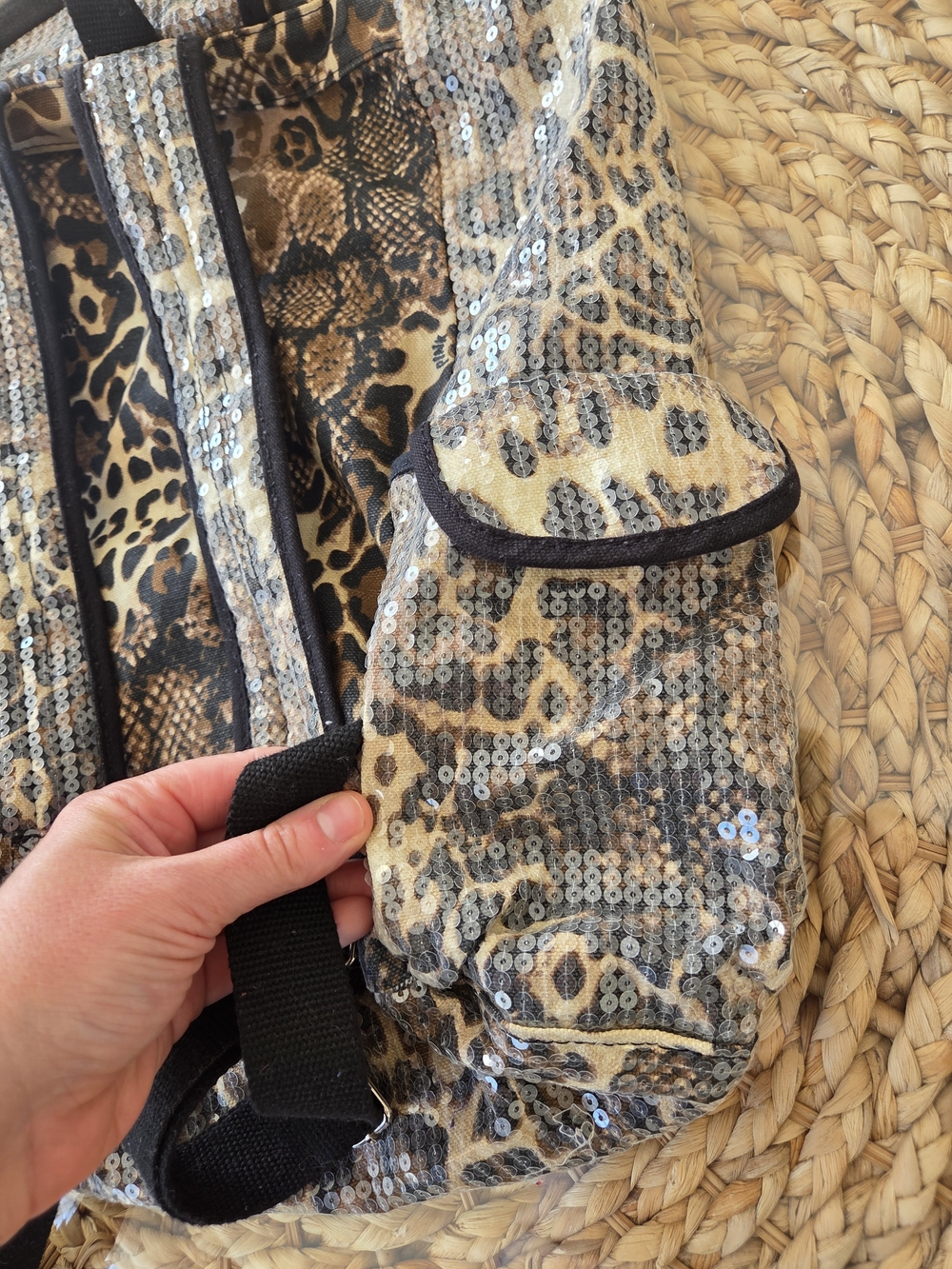 **RARE** PINK Sequin Leopard Print Backpack - Sparkling Animal Print - Picture 6 of 6